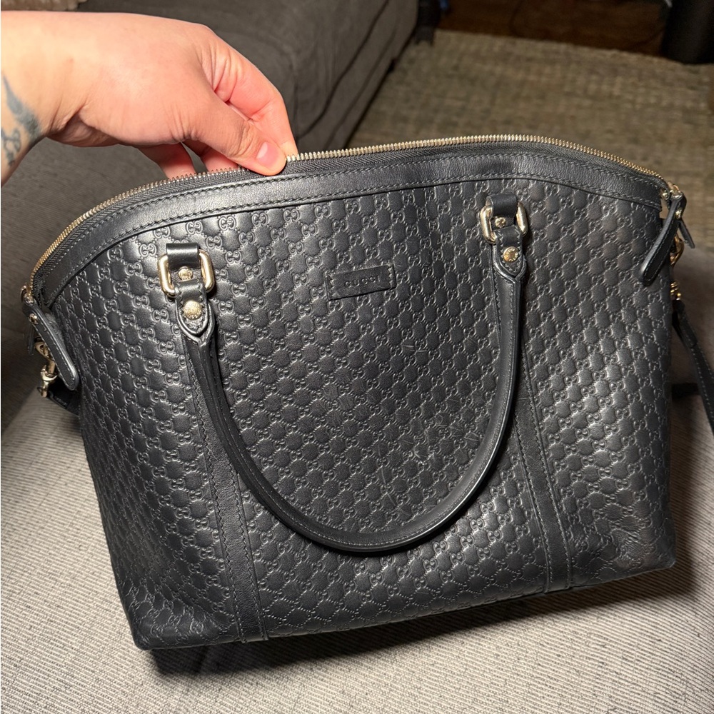 Gucci Navy Blue Leather Women's Bag 449657 Micro Guccissima Zip Tote